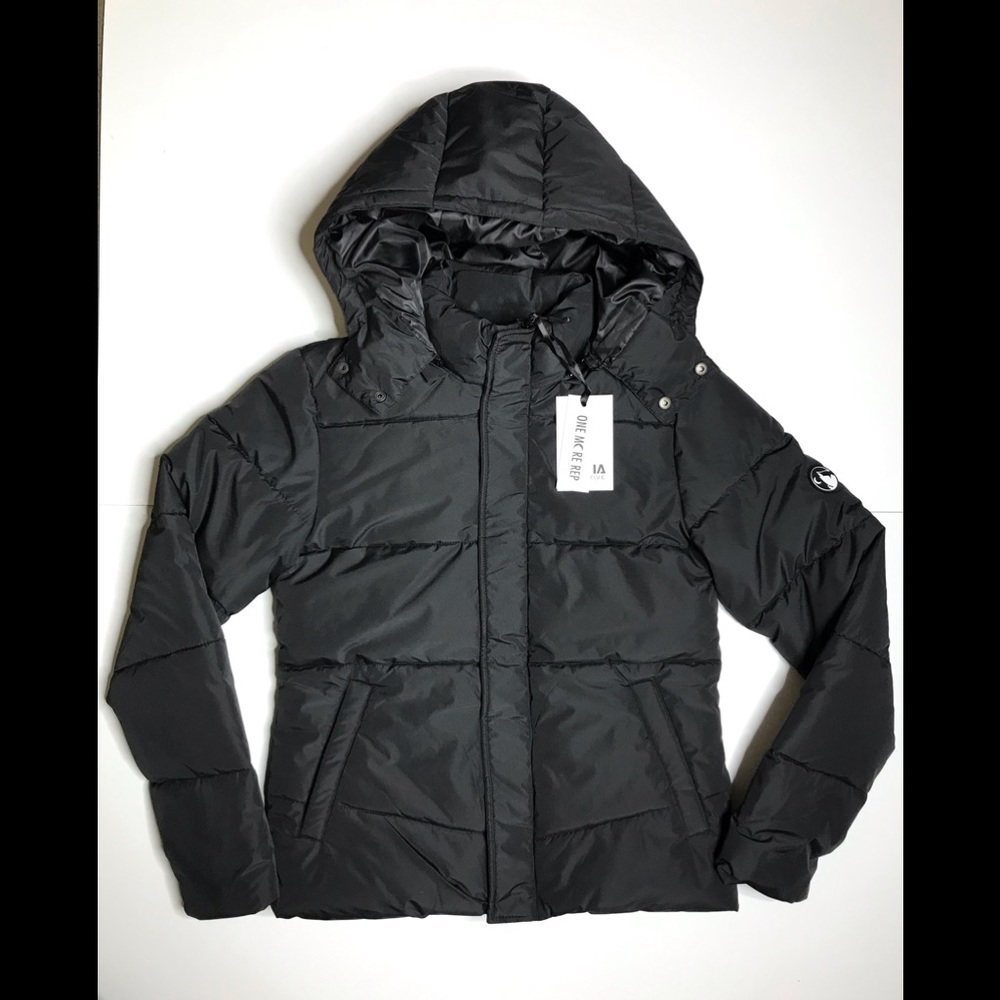 Zyia Aspen Black Puffer Jacket Small New